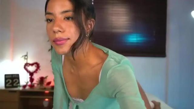Image 3 of abiee__ Stream on Chaturbate on 13 months ago