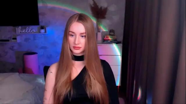 Image 3 of abigail_flex Stream on Chaturbate on 2 months ago