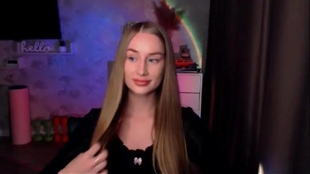 Image 8 of abigail_flex Stream on Chaturbate on 17 days ago