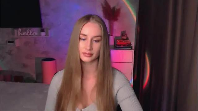Image 3 of abigail_flex Stream on Chaturbate on 1 month ago