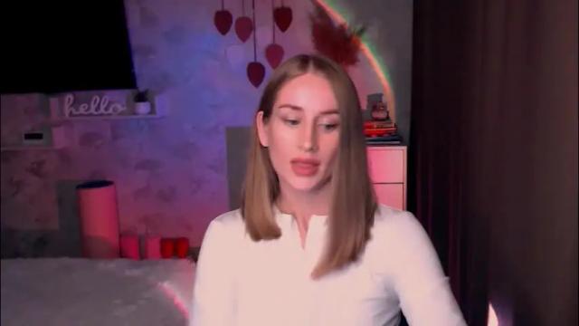 Image 11 of abigail_flex Stream on Chaturbate on 3 months ago