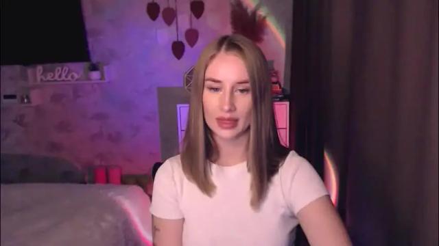 Image 11 of abigail_flex Stream on Chaturbate on 1 month ago
