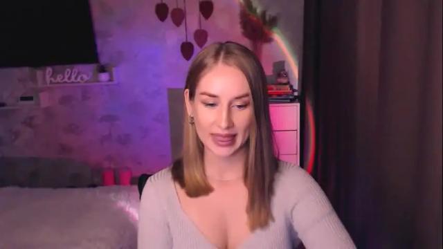 Image 8 of abigail_flex Stream on Chaturbate on 1 month ago