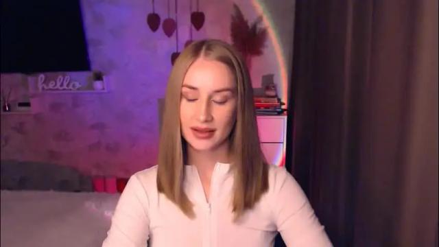 Image 7 of abigail_flex Stream on Chaturbate on 1 month ago