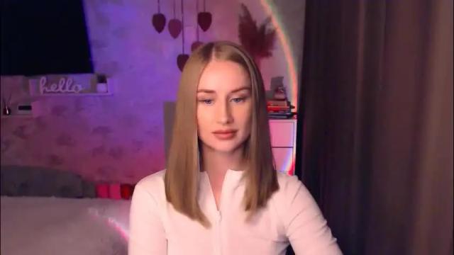 Image 8 of abigail_flex Stream on Chaturbate on 1 month ago