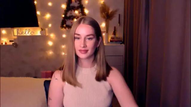 Image 10 of abigail_flex Stream on Chaturbate on 10 days ago