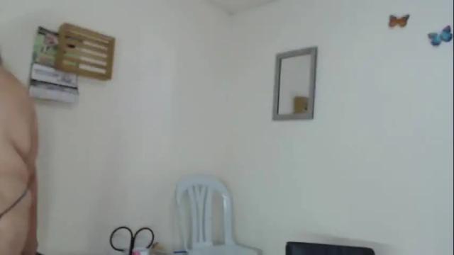 Image 4 of abigail_jhonss Stream on Chaturbate on 1 month ago