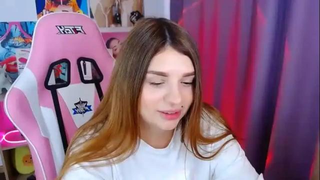 Image 3 of abigaillrios Stream on Chaturbate on 23 months ago