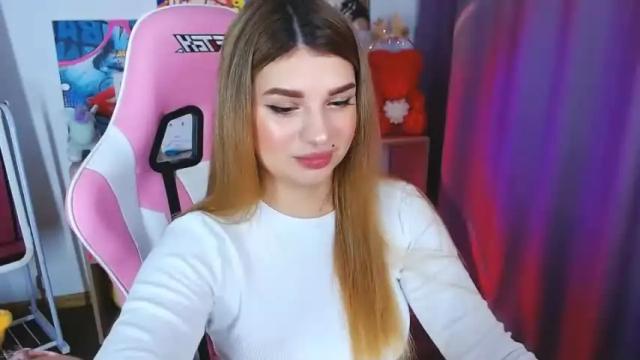 Image 7 of abigaillrios Stream on Chaturbate on 22 months ago