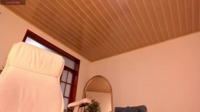 Image 4 of abiigaiil_ Stream on Chaturbate on 13 months ago
