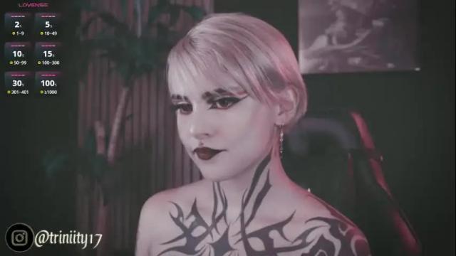 Image 8 of abril__colen Stream on Chaturbate on 25 days ago