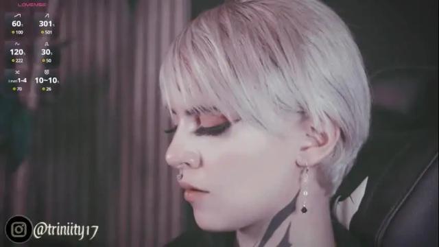 Image 10 of abril__colen Stream on Chaturbate on 23 days ago