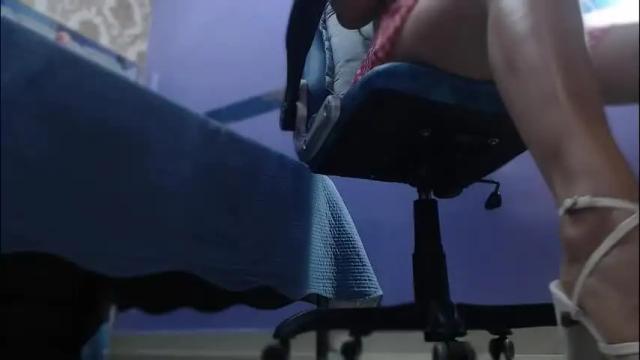 Image 11 of abril_beltran_ Stream on Chaturbate on 2 months ago