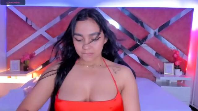 Image 6 of abril_gomez_11 Stream on Chaturbate on 20 months ago