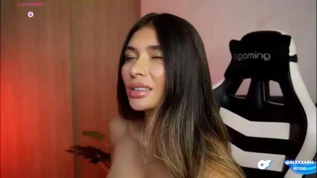 Image 7 of abril_w18 Stream on Chaturbate on 2 months ago