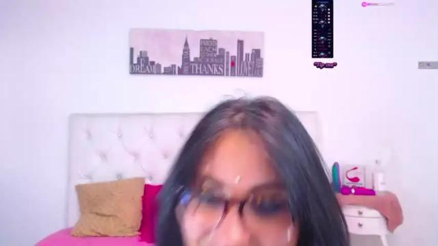 Image 10 of abrillove_69 Stream on Chaturbate on 14 months ago