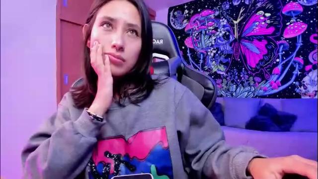 Image 11 of acid_doll_hell_ Stream on Chaturbate on 4 months ago