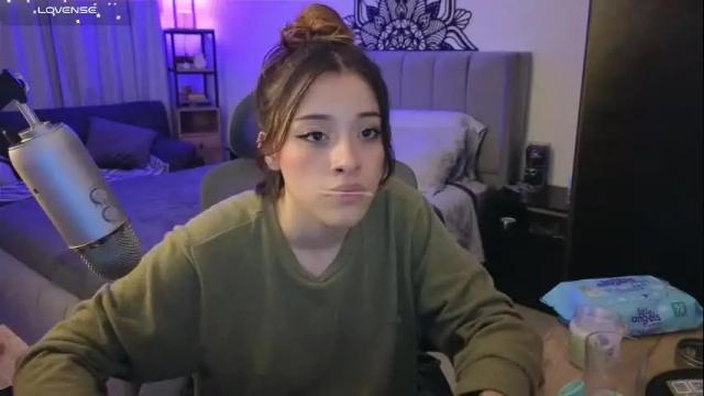 Image 8 of acidkaos Stream on Chaturbate on 23 days ago
