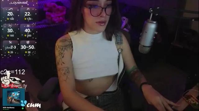 Image 10 of acidkaos Stream on Chaturbate on 4 months ago