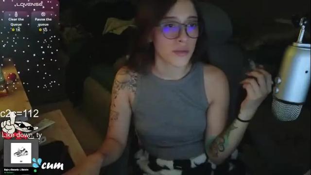 Image 3 of acidkaos Stream on Chaturbate on 1 month ago