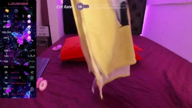 Image 8 of ada_flores_ Stream on Chaturbate on 17 months ago