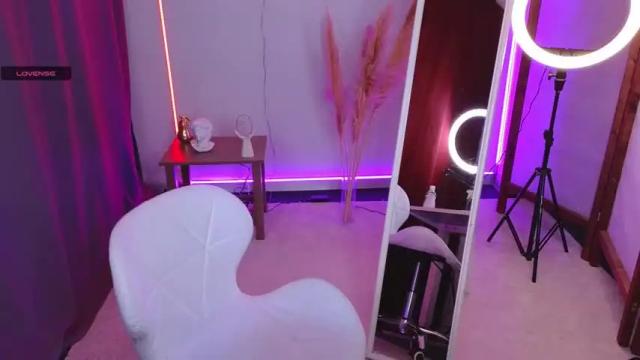 Thumbnail 1, ada_lynn's Stream at Chaturbate, 20 months ago