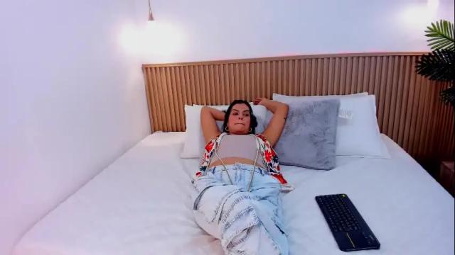 Image 12 of ada_monroe10 Stream on Chaturbate on 6 months ago