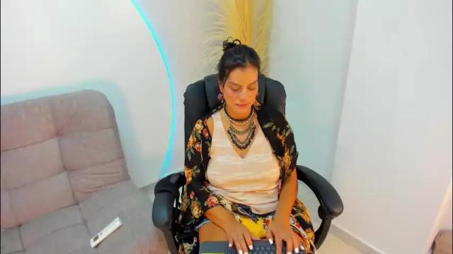 Image 8 of ada_monroe10 Stream on Chaturbate on 4 months ago