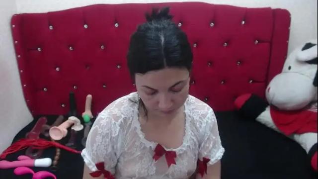 Image 3 of adafawx Stream on Chaturbate on 15 days ago