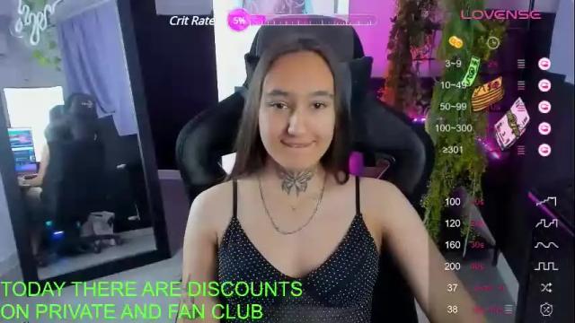 Image 8 of adajoness Stream on Chaturbate on 6 months ago