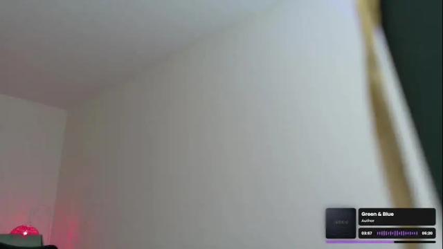 Image 4 of adalinarae Stream on Chaturbate on 1 month ago