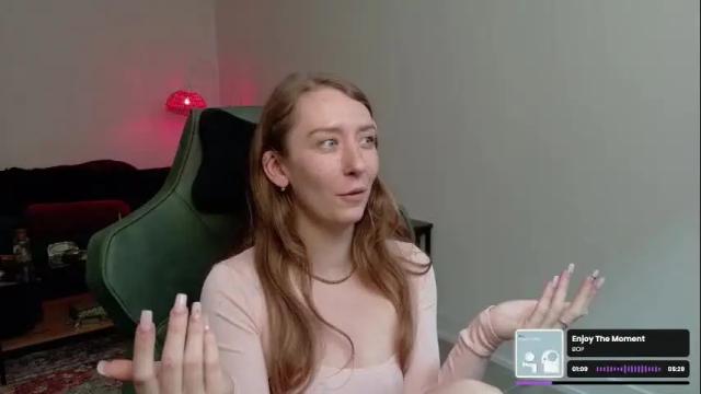 Image 6 of adalinarae Stream on Chaturbate on 1 month ago