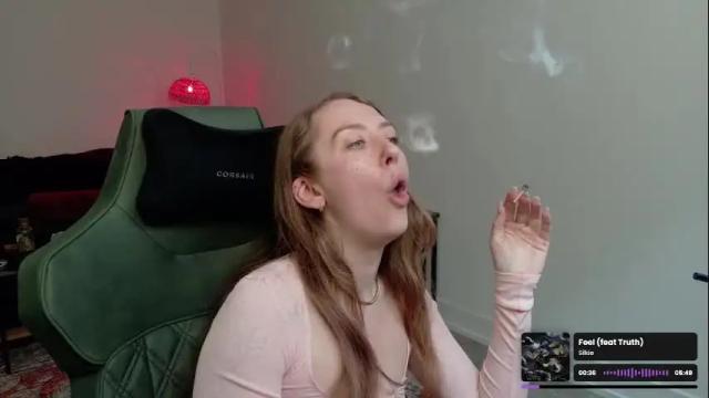 Image 7 of adalinarae Stream on Chaturbate on 1 month ago