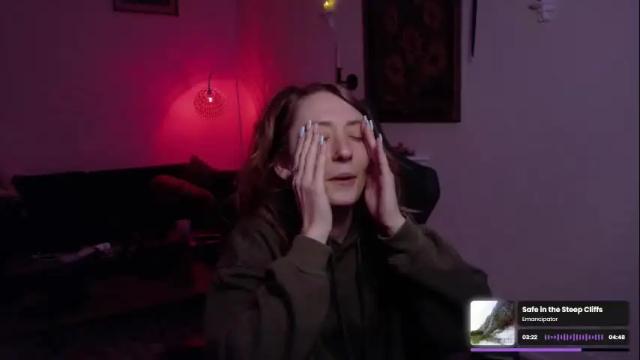 Image 11 of adalinarae Stream on Chaturbate on 1 month ago
