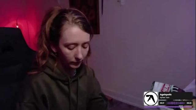 Image 6 of adalinarae Stream on Chaturbate on 1 month ago