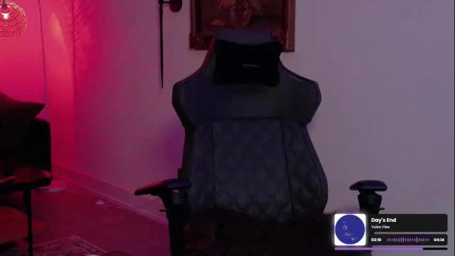 Image 11 of adalinarae Stream on Chaturbate on 25 days ago