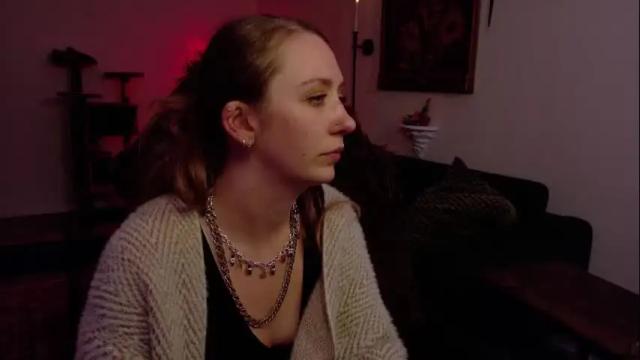 Image 7 of adalinarae Stream on Chaturbate on 7 days ago