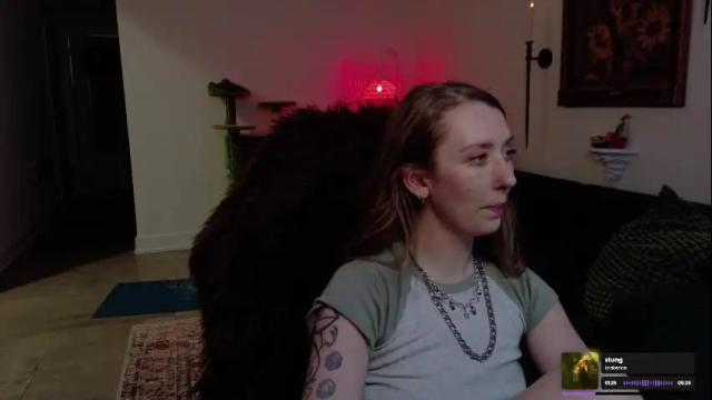 Image 6 of adalinarae Stream on Chaturbate on 5 days ago