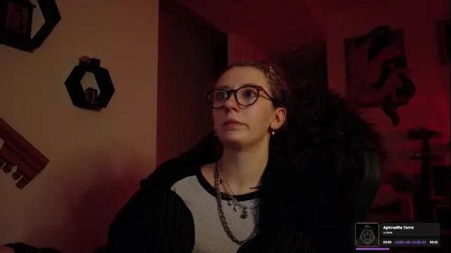 Image 7 of adalinarae Stream on Chaturbate on 4 months ago