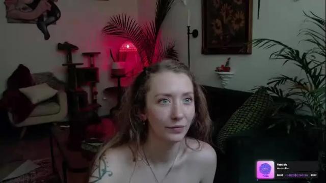 Image 10 of adalinarae Stream on Chaturbate on 4 months ago