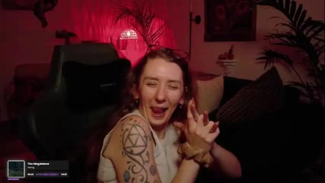 Image 10 of adalinarae Stream on Chaturbate on 3 months ago