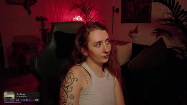 Image 11 of adalinarae Stream on Chaturbate on 3 months ago