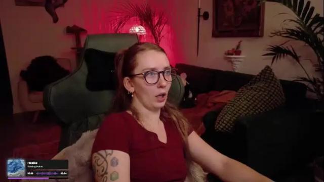 Image 3 of adalinarae Stream on Chaturbate on 3 months ago