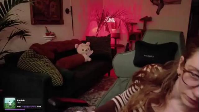 Image 10 of adalinarae Stream on Chaturbate on 3 months ago