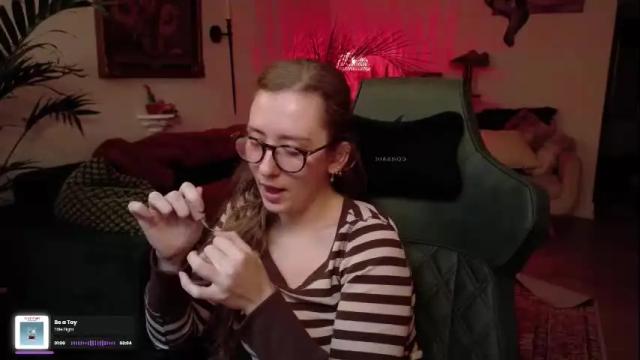 Image 6 of adalinarae Stream on Chaturbate on 3 months ago