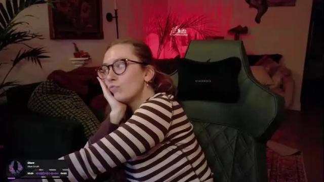 Image 8 of adalinarae Stream on Chaturbate on 3 months ago