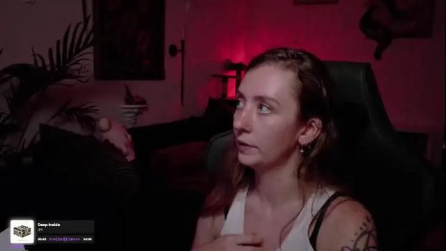 Image 4 of adalinarae Stream on Chaturbate on 2 months ago