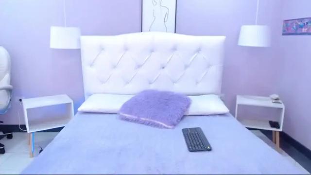 Image 3 of adalinayarion_gh Stream on Chaturbate on 14 months ago