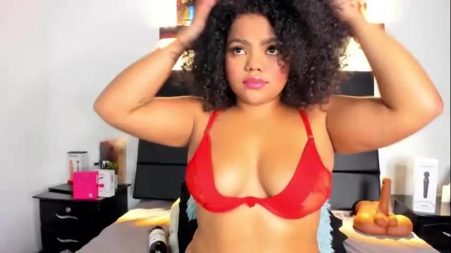 Image 12 of adams_cloe Stream on Chaturbate on 7 days ago