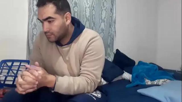 Image 6 of adan_and_eva_27 Stream on Chaturbate on 3 months ago